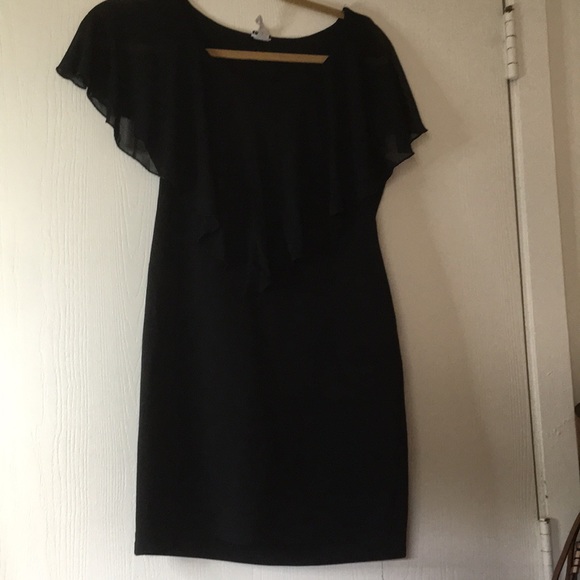 Dresses & Skirts - Simple black dress.